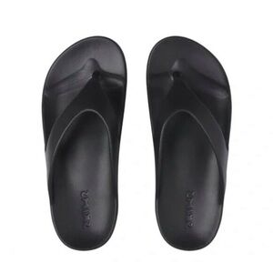 NEW Skims Waterproof Molded Sandal Platform Thong Onyx Black EU 38 US 7.5-8